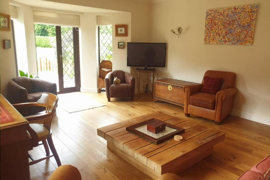 Ashwood Holiday Cottage. 애슈퍼드 외부 사진