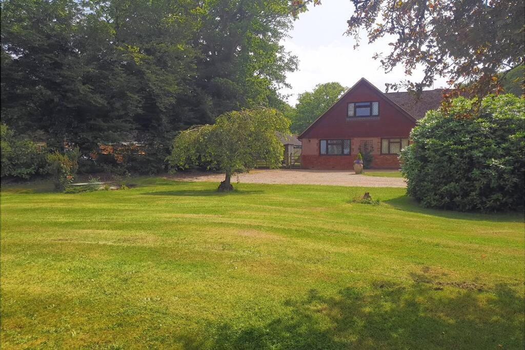 Ashwood Holiday Cottage. 애슈퍼드 외부 사진