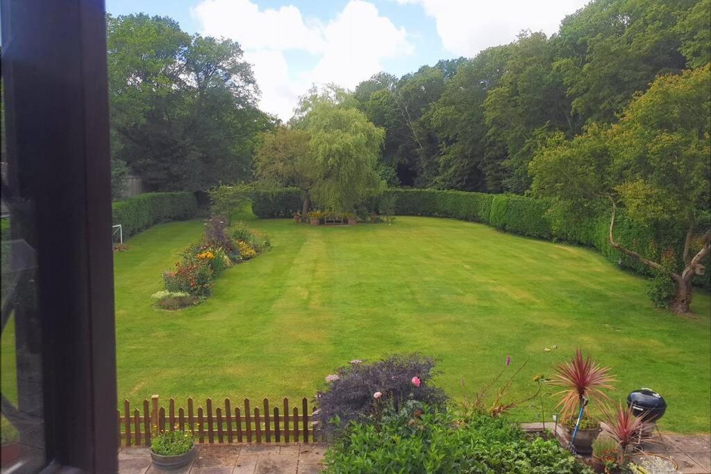 Ashwood Holiday Cottage. 애슈퍼드 외부 사진